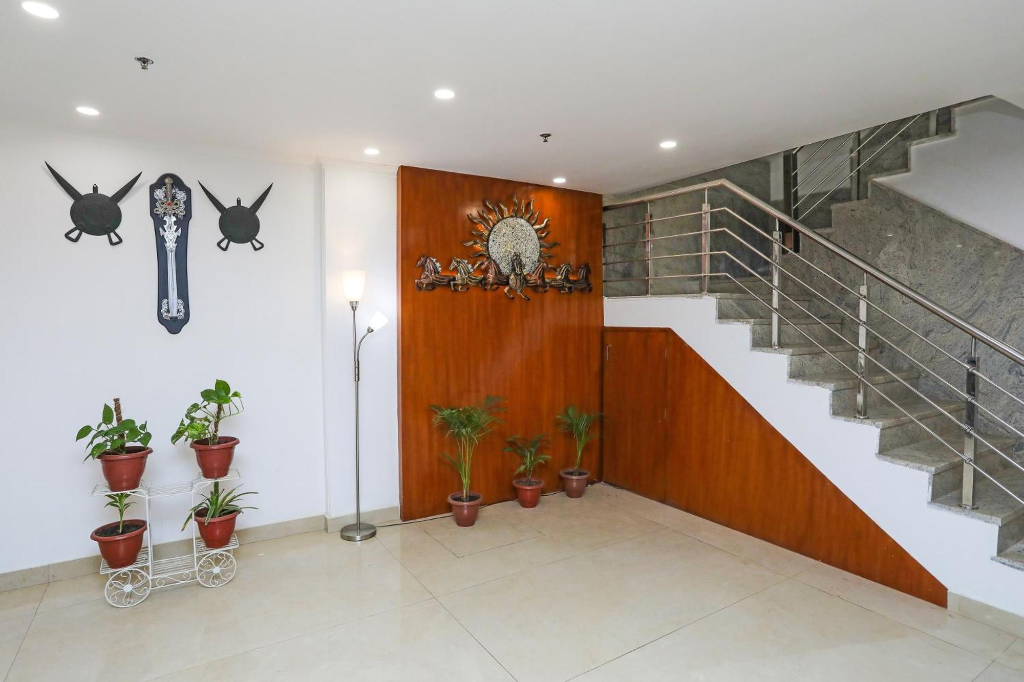Kapas Hera Collection O Residency Near Dwarka Sector 21 Metro Station酒店 外观 照片